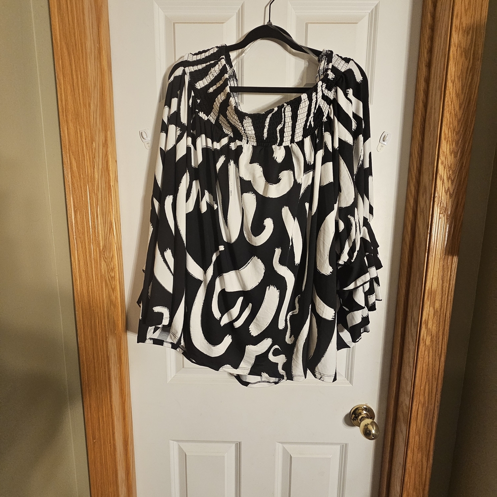 Ashley Stewart Black and White Abstract Blouse